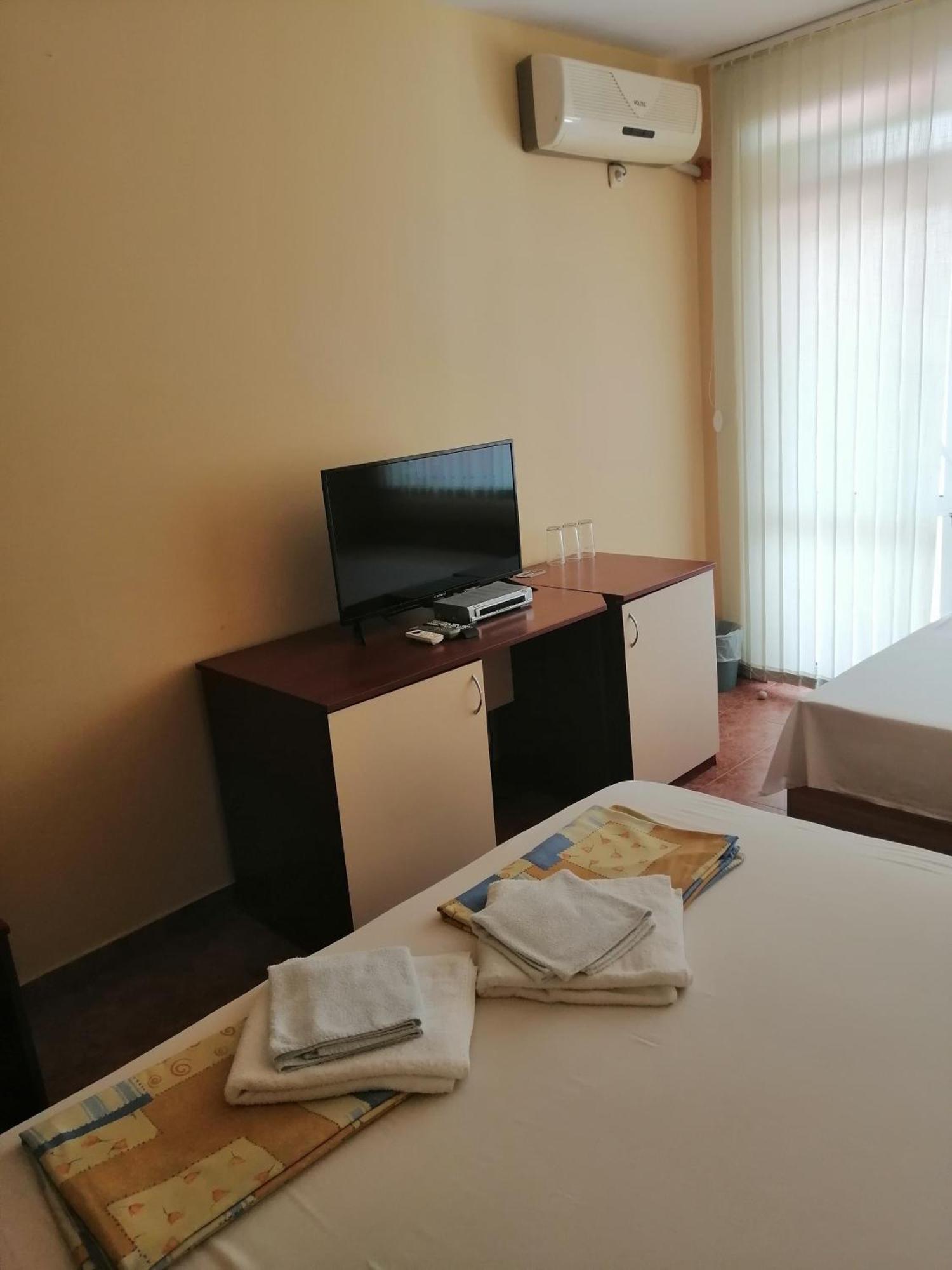 Femili Hotel Diveda Sveti Vlas Quarto foto